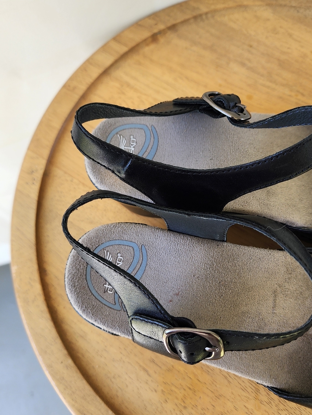 Dansko Sam Black Leather Mary Jane Glogs - Picture 5 of 12